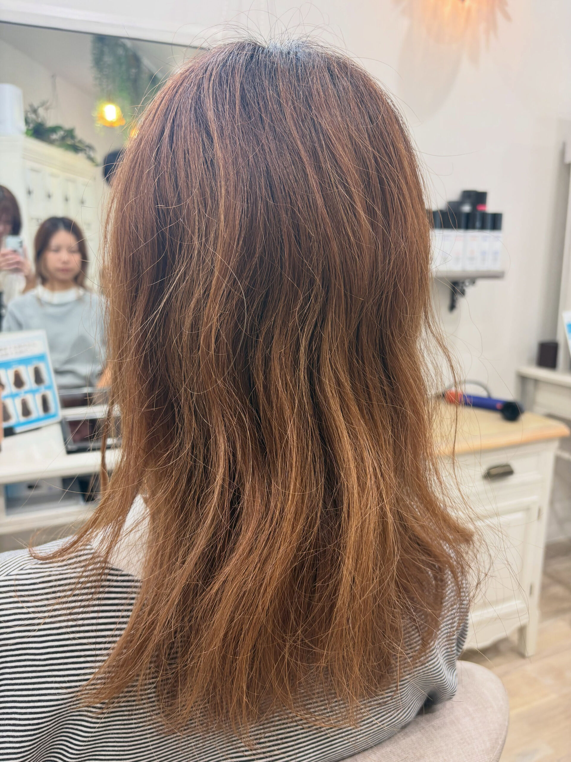 暑い季節、髪のうねりにお悩みですか？